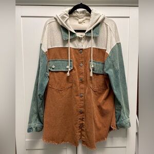 1.4.3. Story by Line Up colorblock hooded shirt